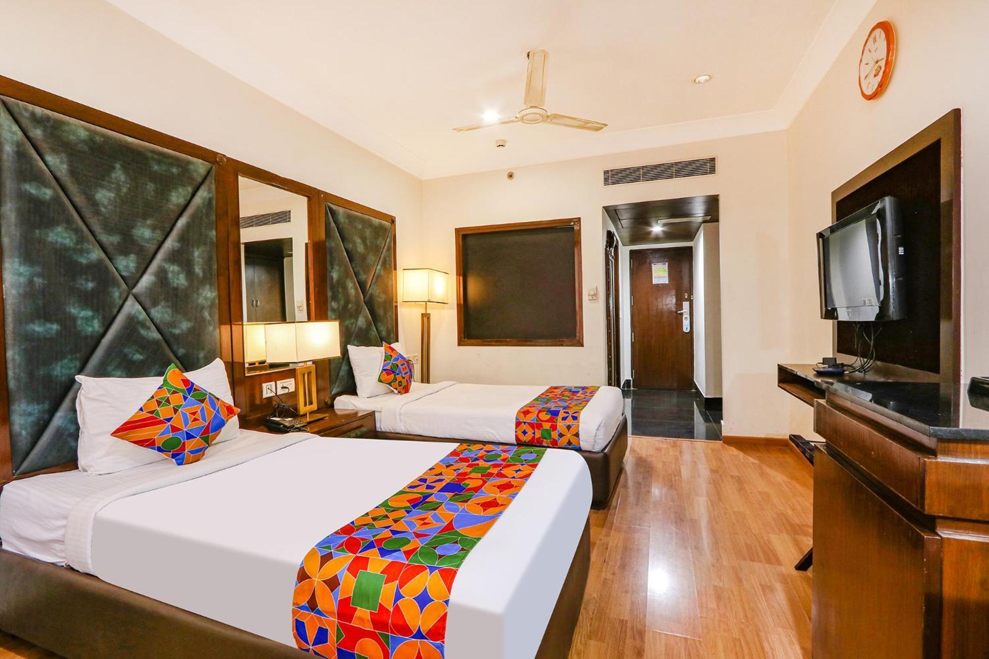 Fabhotel Prime Svm Grand - Banjara Hills 하이데라바드 외부 사진