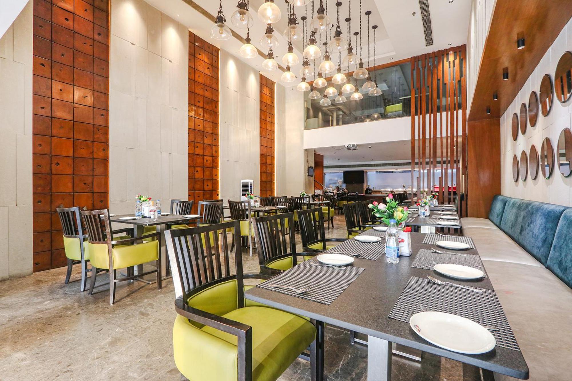 Fabhotel Prime Svm Grand - Banjara Hills 하이데라바드 외부 사진