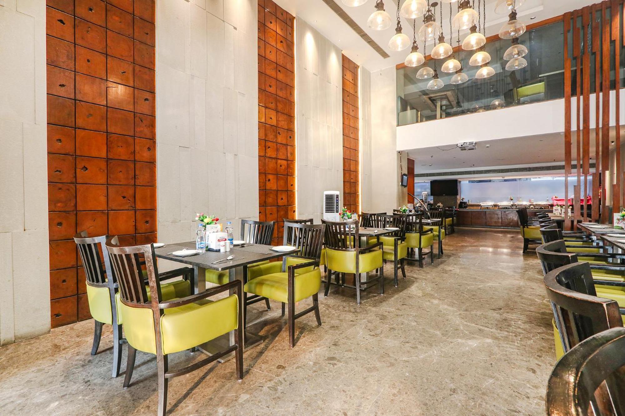 Fabhotel Prime Svm Grand - Banjara Hills 하이데라바드 외부 사진