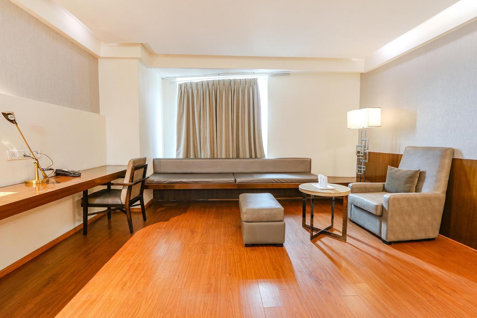 Fabhotel Prime Svm Grand - Banjara Hills 하이데라바드 외부 사진